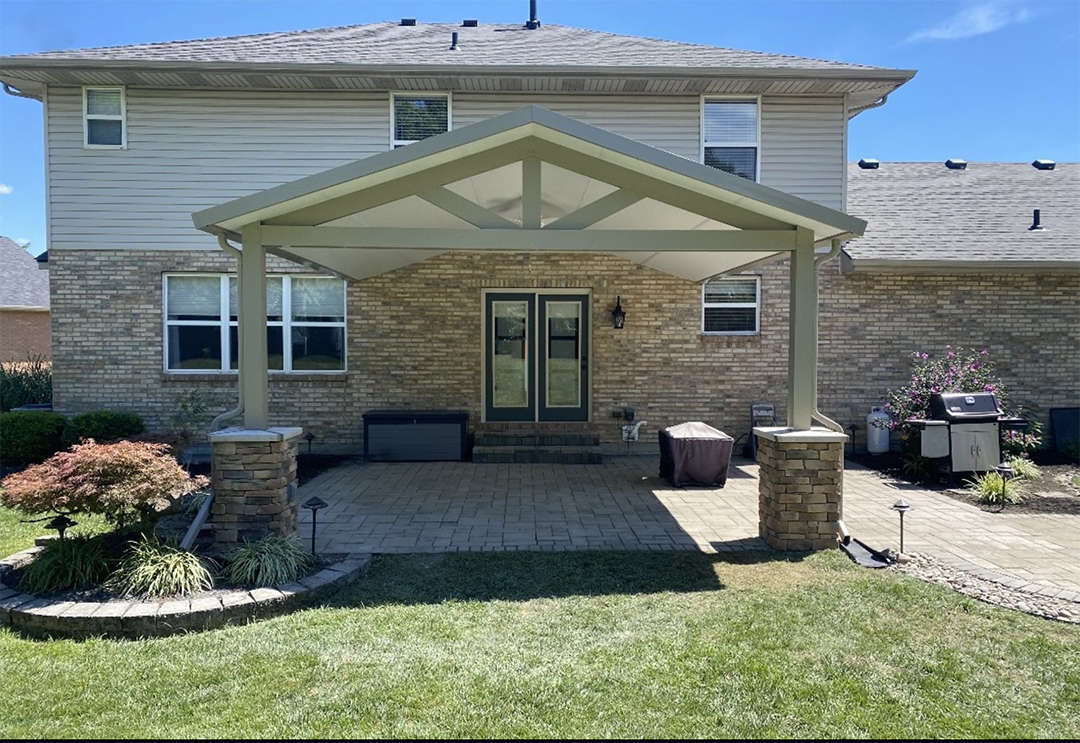 Pavilion, Cathedral Roof, Attached, Florentine Columns, Sandstone, Daytime